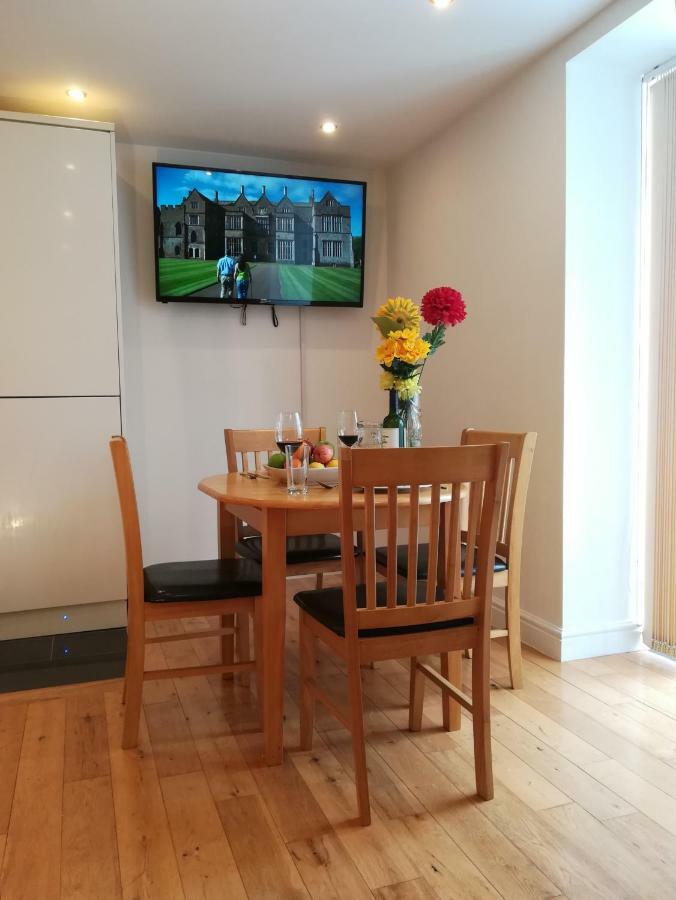 Modern, 1 Bedroom Apartment, Uplands, Swansea Eksteriør billede