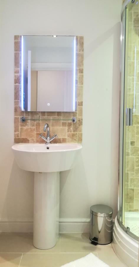 Modern, 1 Bedroom Apartment, Uplands, Swansea Eksteriør billede